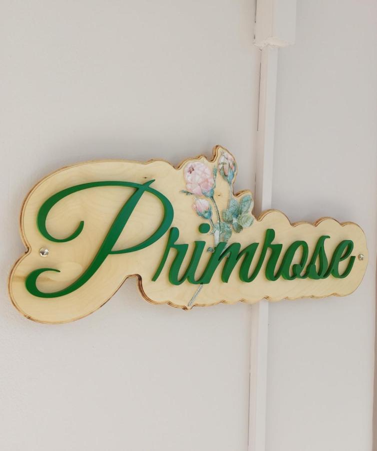 Primrose Apartments Tolo Ngoại thất bức ảnh